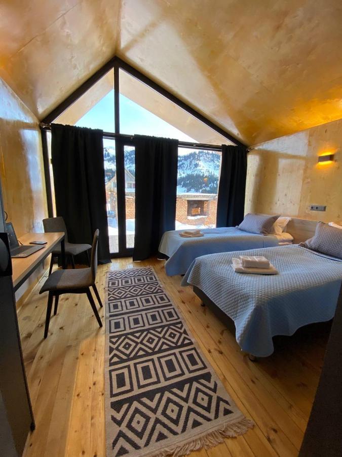 Peak Lodge Jyrgalan Εξωτερικό φωτογραφία